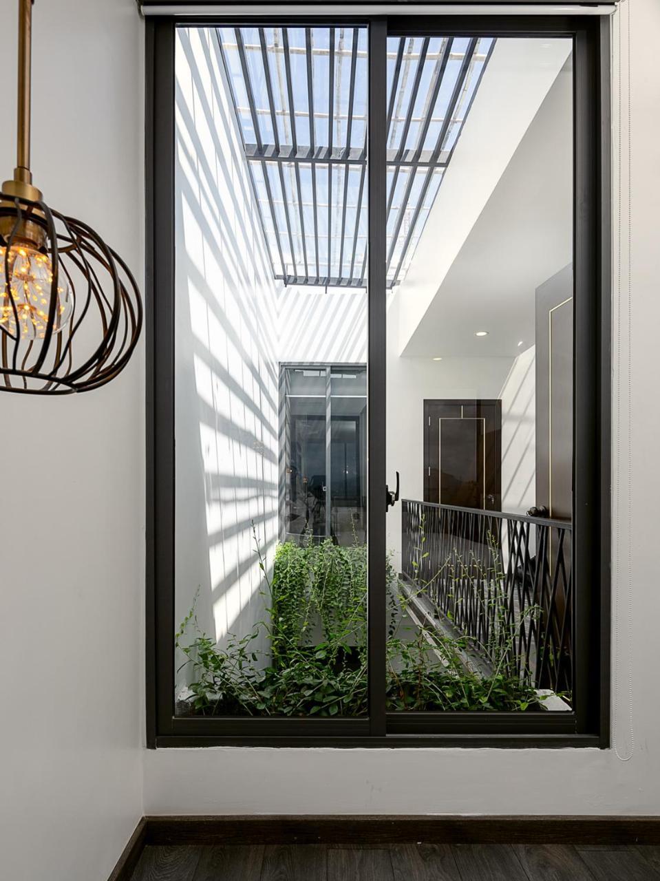 Samaya House ! Entire River House, Inside Euro Village Da Nang. Exterior photo